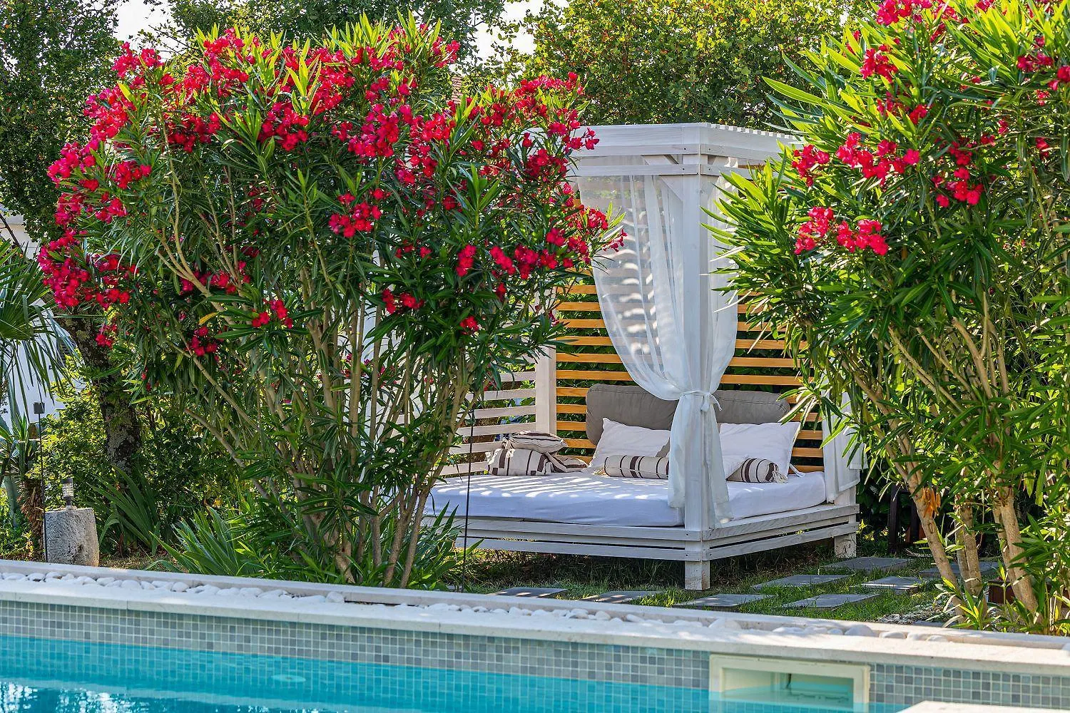 Villa Mit Privatpool, Whirlpool, 350 Meter Zum Strand Dramalj