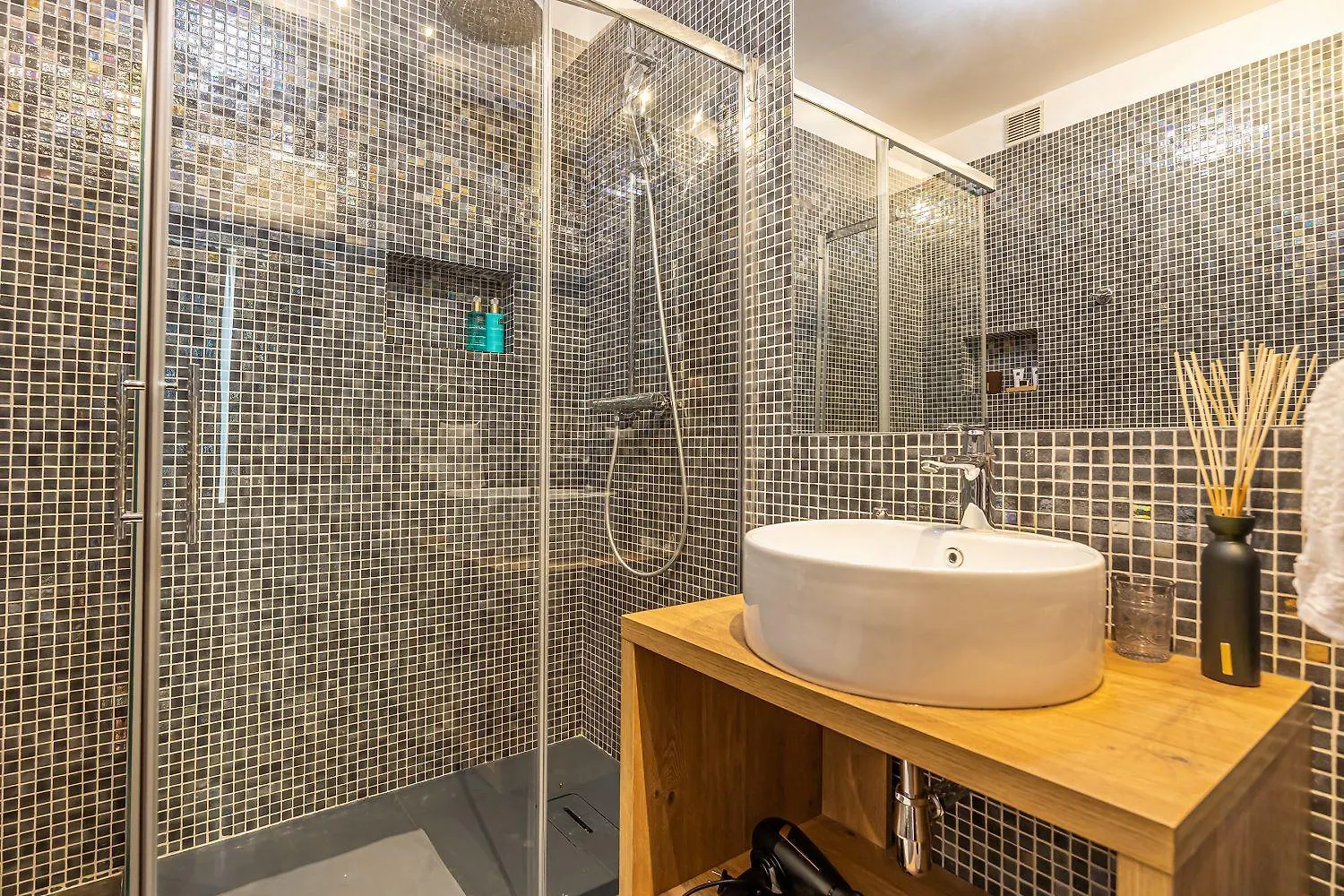 Villa Mit Privatpool, Whirlpool, 350 Meter Zum Strand Dramalj